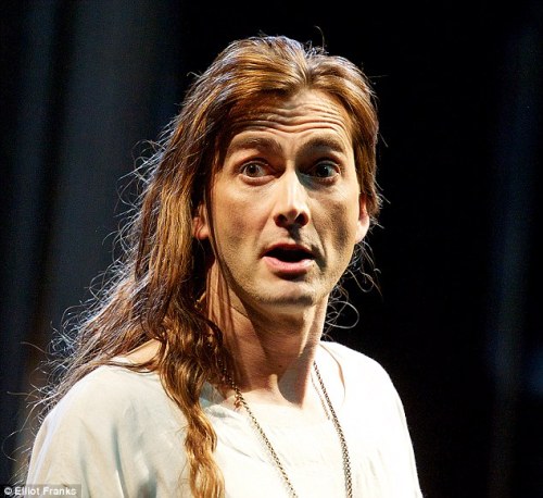 article-0-18CABF7200000578-504_634x582