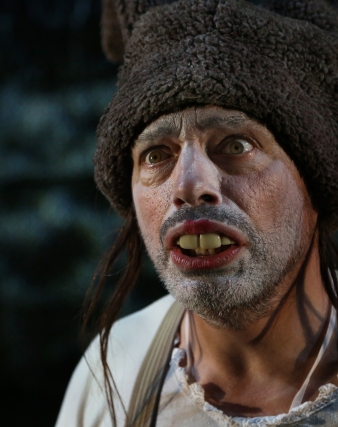 Chris_Myles__Bottom__in_A_Midsummer_Night_s_Dream._Credit___Dominic_Clemence_msd1_1_