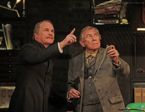 David-Rintoul-as-Sir-Alexander-Wengrave-and-Geoffrey-Freshwater-as-Ralph-Trapdoor,large