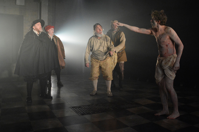 ©NOBBY CLARK +44(0)7941-515770 +44(0)20-7274-2105 nobby@nobbyclark.co.uk