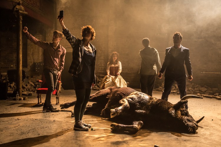 carmen-disruption-319-jack-farthing-katie-west-viktoria-vizin-noma-dumezweni-and-john-light-by-marc-brenner