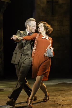 JP-17135 Nicholas Farrell and Sally Ann Triplett in Chichester Festival Theatre's A Damsel in Distress. Photo Johan Persson.jpg.display