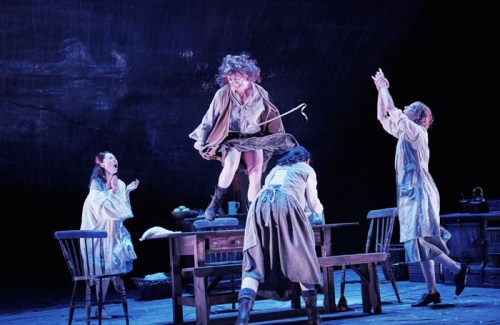 DAL_Vanessa-Emme-Cara-Kelly-Mary-Murray-Catherine-Cusack-700x455