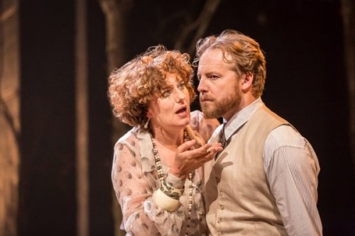 xtn-500_annachancellorandsamuelwestinchichesterfestivaltheatrestheseagullphotojohanpersson.jpg.jpg.pagespeed.ic._8INSQqveH