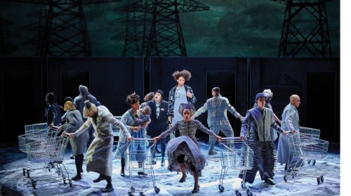 Company of wonder.land_. Photography by Brinkhoff and Mögenburg