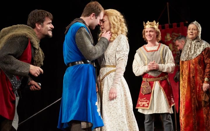 98449872King_John_3_ARTS-large_trans++qVzuuqpFlyLIwiB6NTmJwViJj1eTvcjzL4JkNP_PJEs