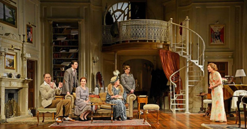 tumblr_o98cp5MxIK1t0q5m7o1_500