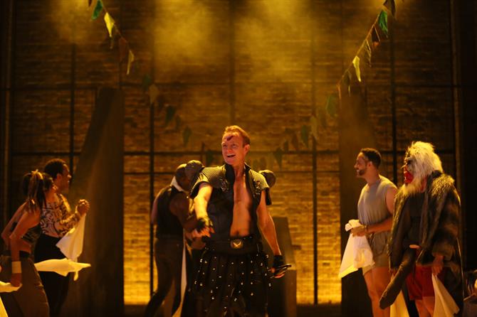 the-two-noble-kinsmen-production-photos_-2016_2016_photo-by-donald-cooper-_c_-rsc_201717.tmb-gal-670