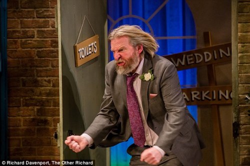 3ce6f85200000578-0-image-a-5_1486690680612