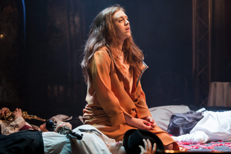 Twelfth-Night.-The-Watermill-Theatre.-Photo-credit-Scott-Rylander-008-768x512