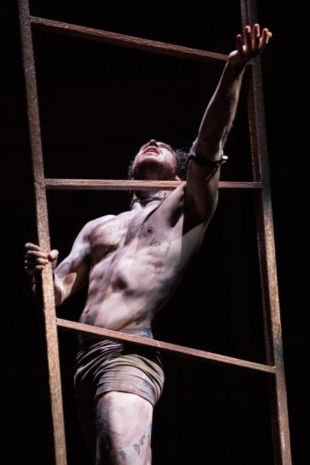 salome-production-photos_-june-2017_2017_photo-by-isaac-james-_c_-rsc_220725.tmb-img-1824