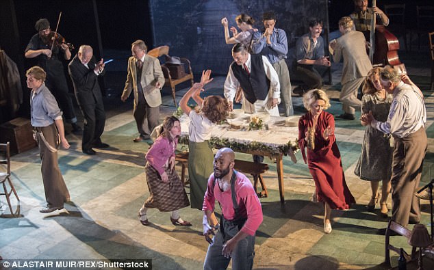 42C1B7D200000578-4738018-image-m-25_1501202623766