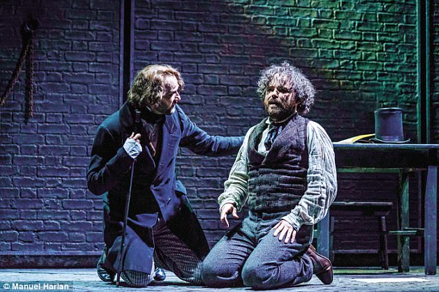 45B502A000000578-5021117-The_well_heeled_randy_Friedrich_Engels_Oliver_Chris_is_Marx_s_mu-a-3_1509120192672