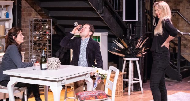 People-Like-Us-Union-Theatre-Courtesy-of-Paul-Nicholas-Dyke-8-Sarah-Toogood-Paul-Giddings-Gemma-Germaine-620x330