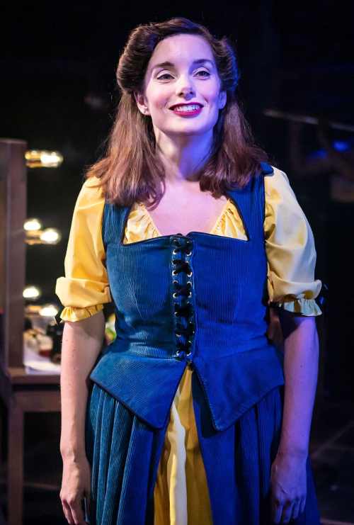 Kiss-Me-Kate-at-The-Watermill-Theatre.-Rebecca-Trehearn.-Photo-Pamela-Raith