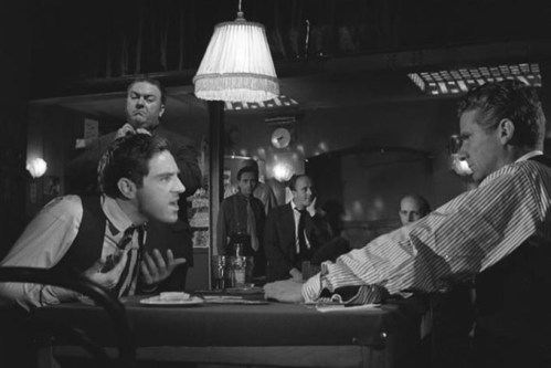 small-world-of-sammy-lee_08